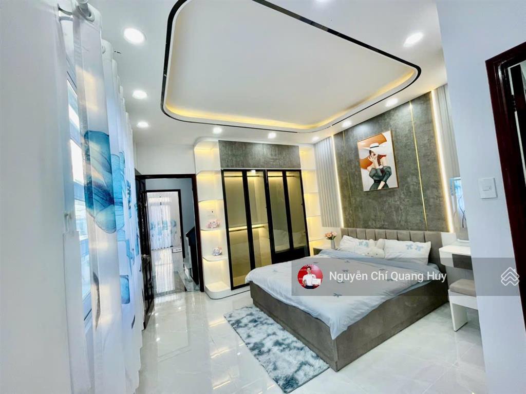 Nhà phố hiện đại, xây dựng tâm huyết  hẻm 41 chuyên dùng chín q7  4m x 15m giá 7,45 tỷ