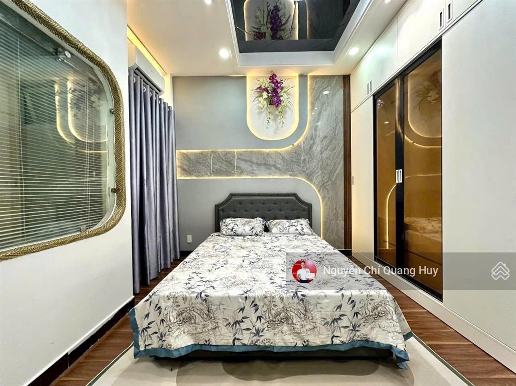 Nhà phố hiện đại hoàn thiện mới mặt tiền đường 8m 1979 huỳnh tấn phát  4,3x19m sổ hồng giá 8,9 tỷ