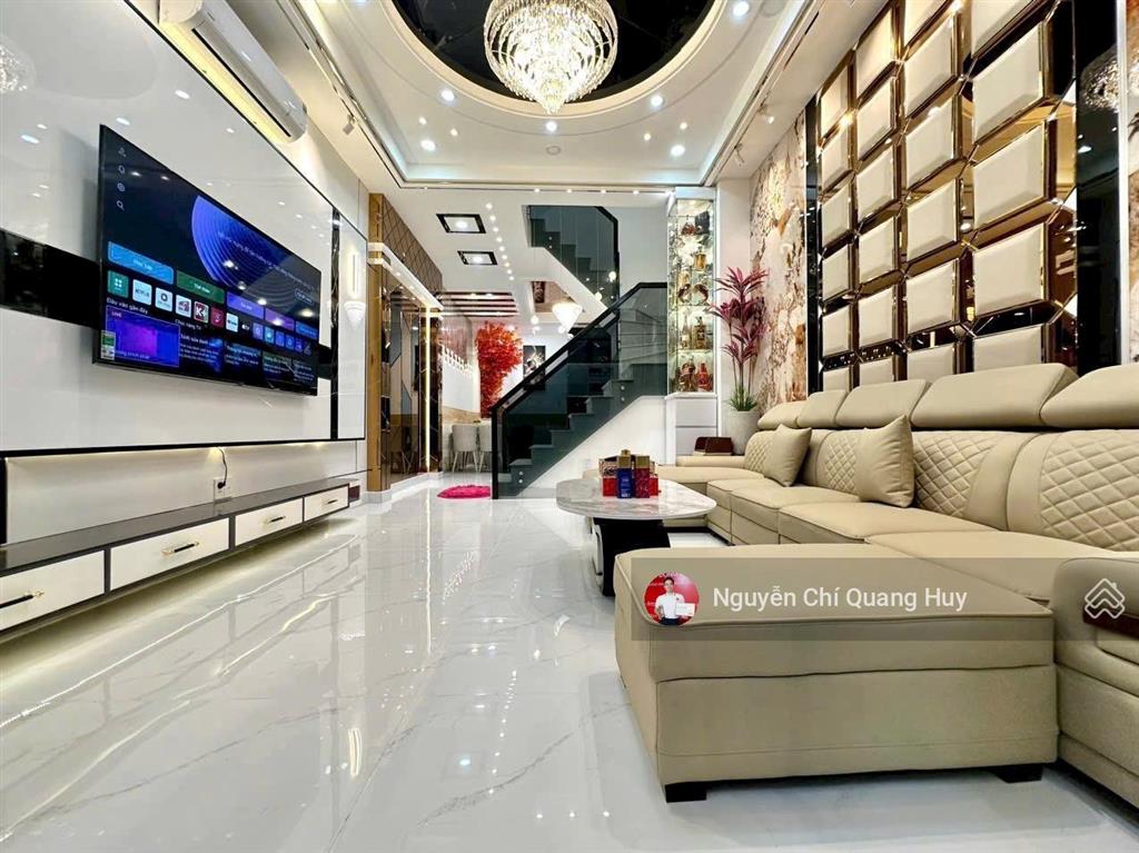 Nhà phố hiện đại hoàn thiện mới mặt tiền đường 8m 1979 huỳnh tấn phát  4,3x19m sổ hồng giá 8,9 tỷ