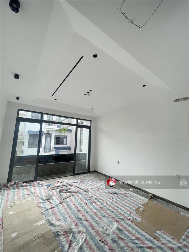 Nhà phố hiện đại xây dựng mới huỳnh tấn phát  gần đại học tôn đức thắng, lotte  4x16m giá 7,39 tỷ