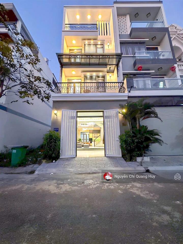 Nhà phố hiện đại ngay kdc green riverside huỳnh tấn phát compound, có bảo vệ 5m x 16m 8,5 tỷ