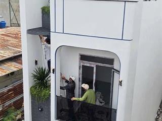 Nhà phố hiện đại xây dựng mới từ miếng đất trống  hẻm 1716 huỳnh tấn phát  4m x 16m giá 5,75 tỷ