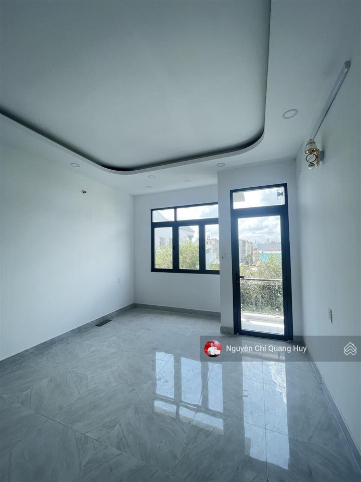 Nhà phố hiện đại xây dựng mới đủ nội thất  kdc 2295 huỳnh tấn phát  4m x 19m sổ hồng giá 5,95 tỷ