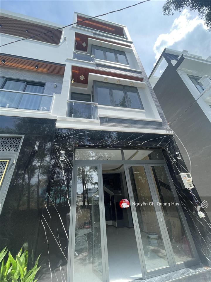 Nhà phố hiện đại xây dựng mới đủ nội thất  kdc 2295 huỳnh tấn phát  4m x 19m sổ hồng giá 5,95 tỷ