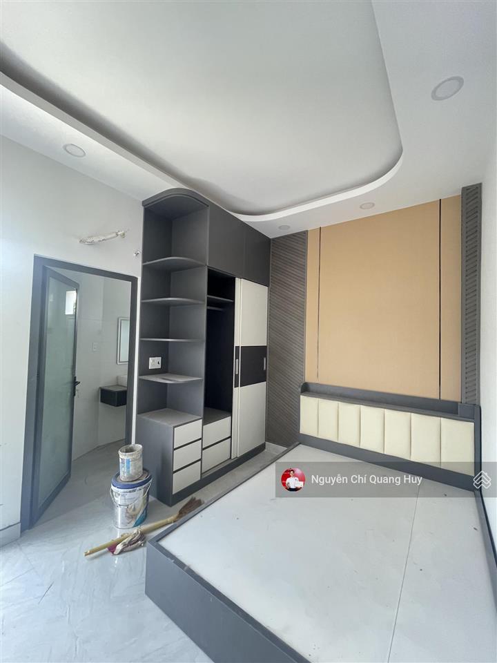 Nhà phố hiện đại xây dựng mới đủ nội thất  kdc 2295 huỳnh tấn phát  4m x 19m sổ hồng giá 5,95 tỷ