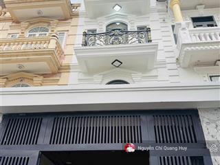 Nhà phố hiện đại 4 tầng hoàn thiện sang trọng, đủ nội thất hẻm lý phục man q7 4m x 18m giá 9,8 tỷ