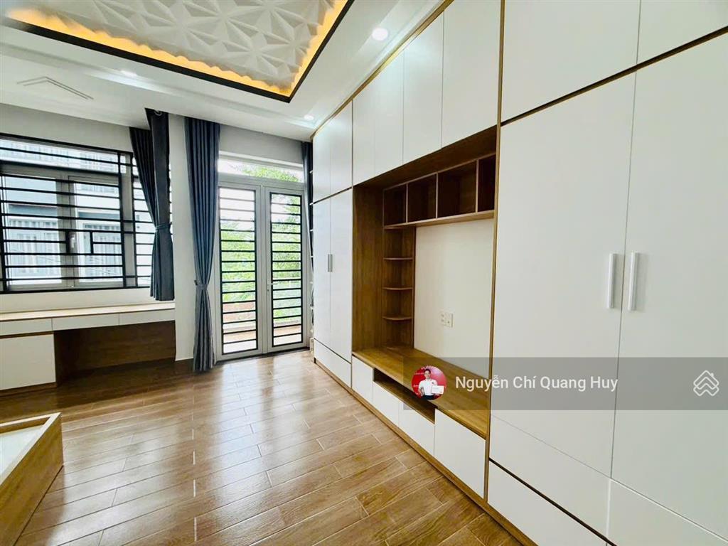 Nhà phố hiện đại, điện nước âm, đồng bộ  khu dân cư 2552 huỳnh tấn phát  5m x 16m giá 7,5 tỷ
