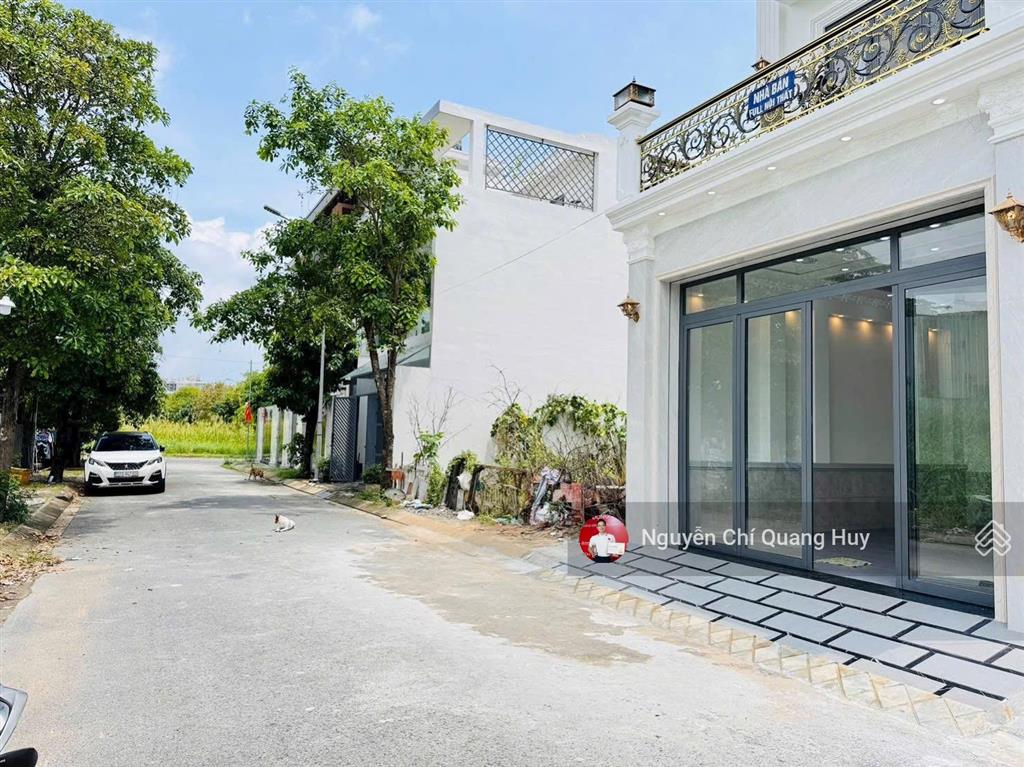 Nhà phố xây dựng mới  khu dân cư anh tuấn green riverside  5m x 16m  có bảo vệ  giá 10,8 tỷ