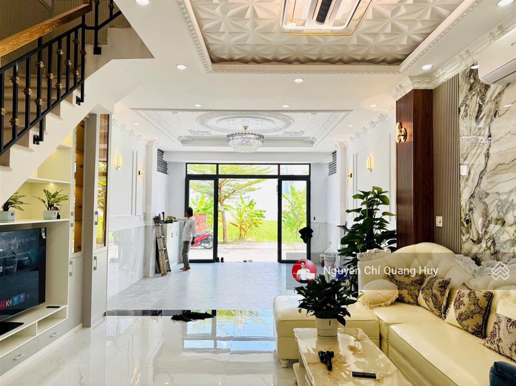 Nhà phố hiện đại xây dựng mới  đường 9m kdc 96 đào tông nguyên  5m x 16m sổ hồng giá 9,8 tỷ