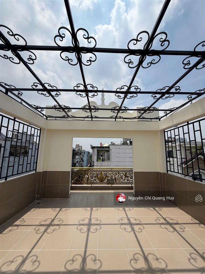 Nhà phố hiện đại xây dựng mới  đường 8m kdc 52 đào tông nguyên  5m x 16m sổ hồng giá 9,6 tỷ