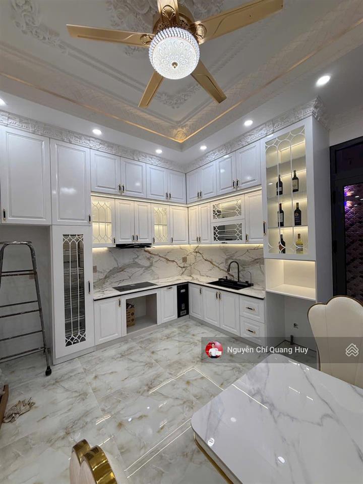Nhà phố hiện đại xây dựng mới  đường 8m kdc 52 đào tông nguyên  5m x 16m sổ hồng giá 9,6 tỷ
