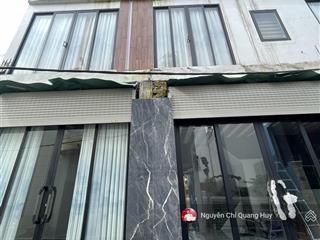 Nhà phố hiện đại sang trọng  có thang máy  đường 6m 1979 huỳnh tấn phát  8m x 6,5m giá 7,9 tỷ