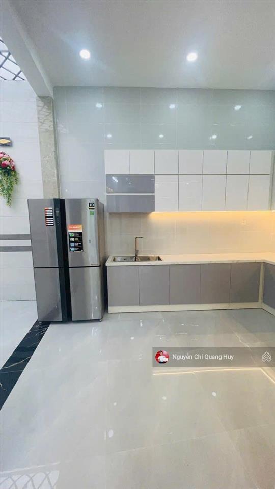 Nhà phố hiện đại  khu cao tầng, dân trí cao  đường 8m 2637 huỳnh tấn phát  8m x 10m giá 8,6 tỷ