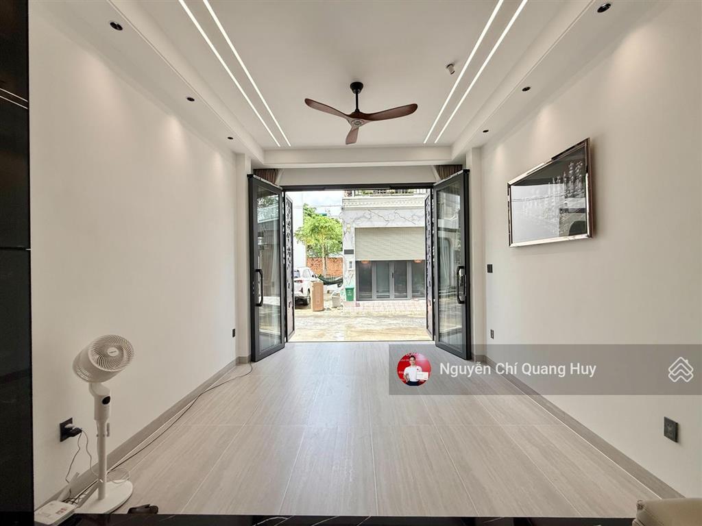 Nhà phố hiện đại  xây dựng mới rất tâm huyết đường 8m kdc 83 đào tông nguyên 4mx12,5m giá 7,65 tỷ