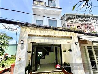 Nhà phố hiện đại  mặt tiền hẻm thông 4m 1135 huỳnh tấn phát  4m x 15m sổ hồng giá 7,49 tỷ