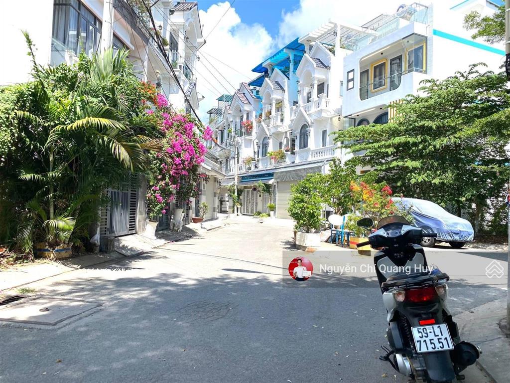 Nhà phố kdc cao tầng đồng bộ, an ninh  đường 6m 2637 huỳnh tấn phát nhà bè  6x13m  giá 8,25 tỷ