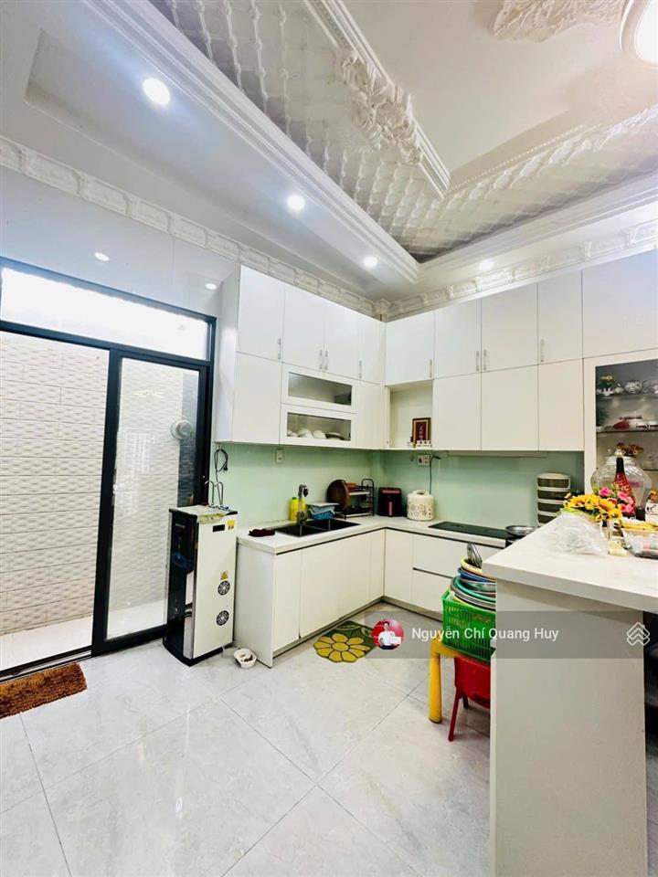 Nhà phố hiện đại, phong cách châu âu  khu dân cư đồng bộ đường 8m 2637 huỳnh tấn phát  giá 7,39tỷ