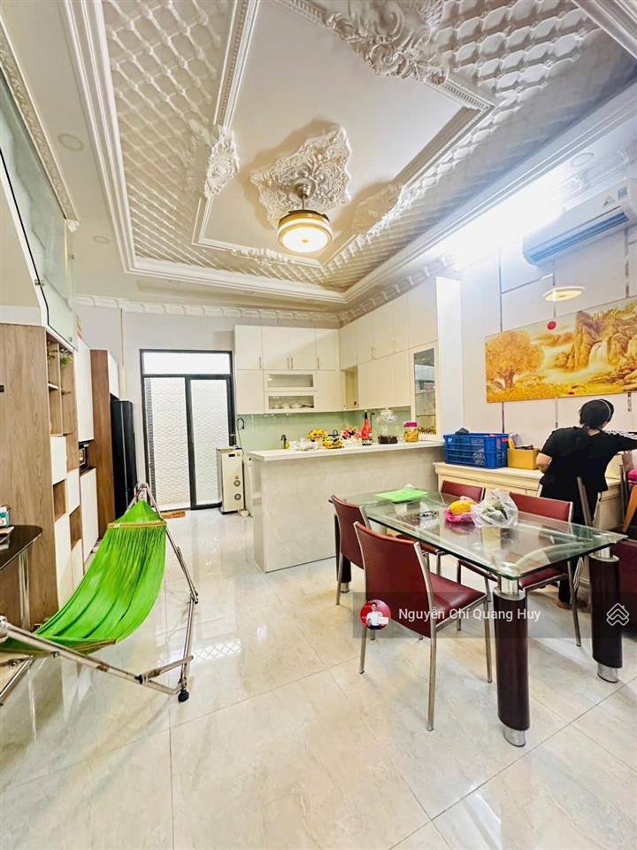 Nhà phố hiện đại, phong cách châu âu  khu dân cư đồng bộ đường 8m 2637 huỳnh tấn phát  giá 7,39tỷ