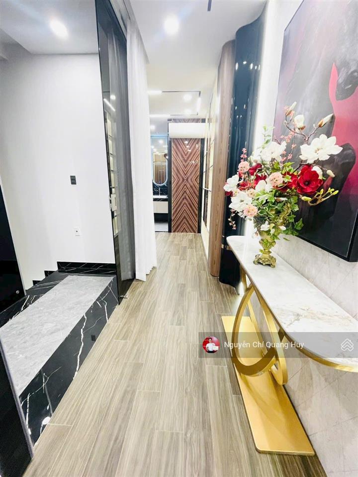 Nhà phố hiện đại phong cách châu âu  đường rộng 12m có vỉa hè  ngay kdc phú mỹ q7  giá 18,6 tỷ