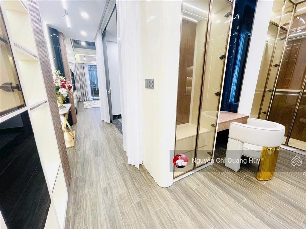 Nhà phố hiện đại phong cách châu âu  đường rộng 12m có vỉa hè  ngay kdc phú mỹ q7  giá 18,6 tỷ