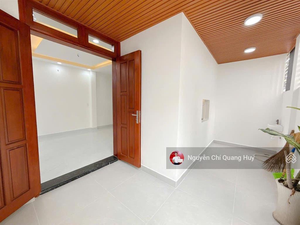 Nhà góc phố vị trí siêu đắc địa  trung tâm nguyễn thị thập q7cách 100m ra lotte mart  giá 9,6 tỷ