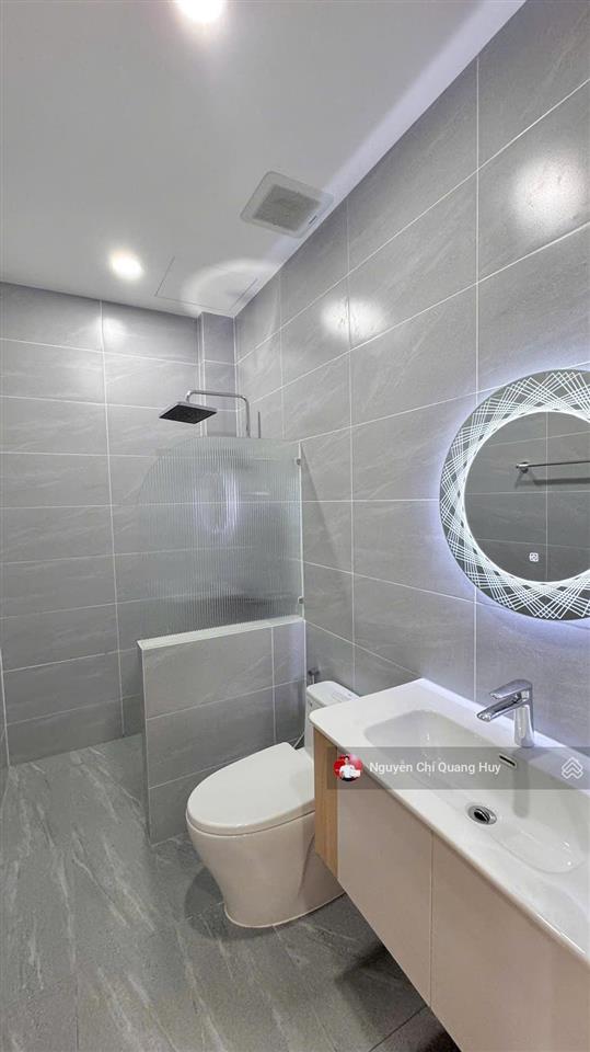 Nhà phố hiện đại  thang máy  khu dân cư đồng bộ an ninh  cách phú mỹ hưng 300m  giá 17,5 tỷ
