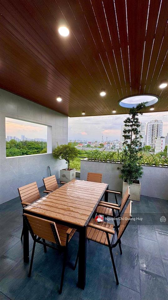 Nhà phố hiện đại  thang máy  khu dân cư đồng bộ an ninh  cách phú mỹ hưng 300m  giá 17,5 tỷ