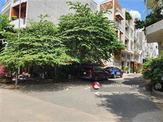 Lô góc 2 mặt tiền đường rộng 16m khu dân cư hoàng quốc việt q7  4m x 14m sổ hồng riêng giá 8,5 tỷ