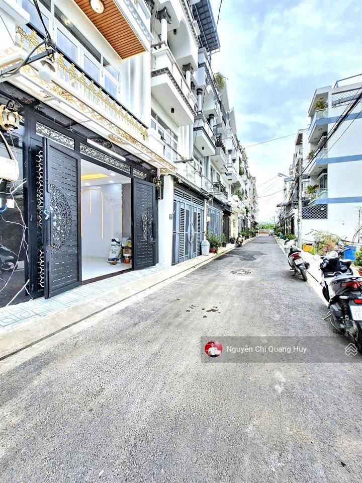 Nhà phố hiện đại  đường 6m 1979 huỳnh tấn phát  kdc đồng bộ dân trí cao  4,6m x 13m giá 7,9 tỷ