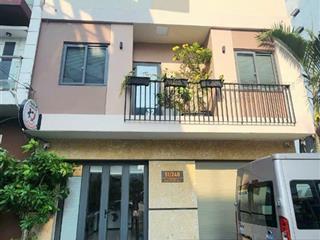 Nhà phố vừa ở vừa kinh doanh được đường số rộng 12m của lý phục man  sổ hồng hoàn công giá 7,9 tỷ