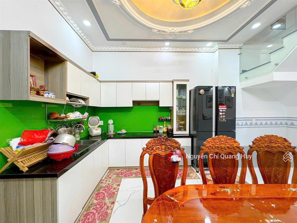 Nhà phố hiện đại đường thông 6m 1979 huỳnh tấn phát  khu dân cư dân trí cao  4m x 18m giá 8,36 tỷ