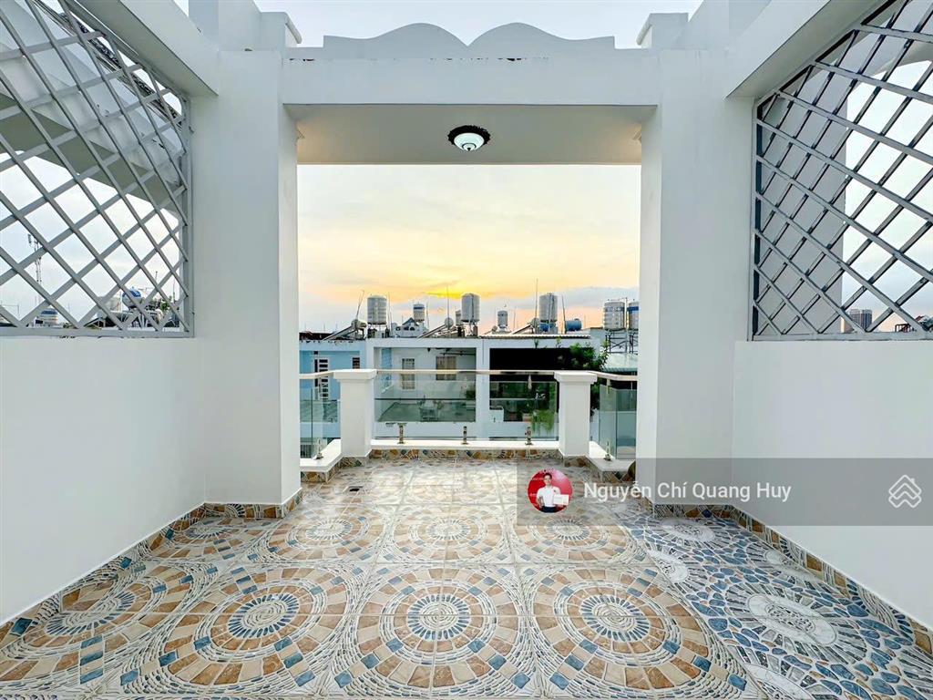 Nhà phố hiện đại đường thông 6m 1979 huỳnh tấn phát  khu dân cư dân trí cao  4m x 18m giá 8,36 tỷ