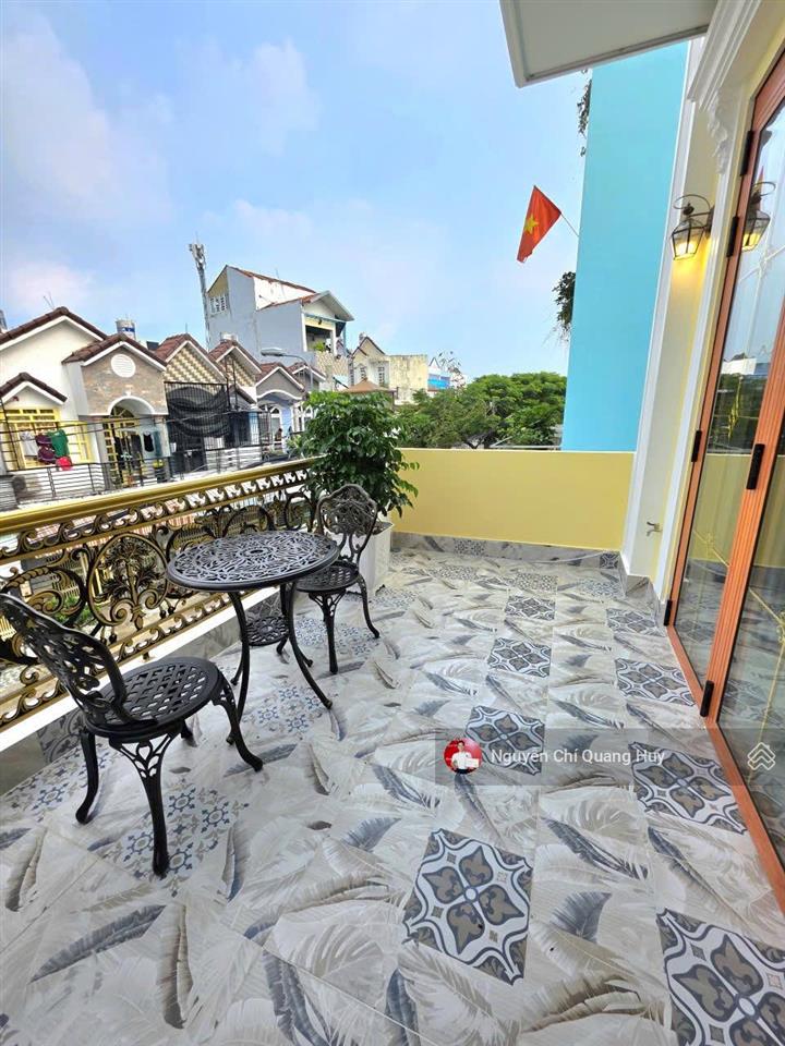 Nhà phố xây dựng mới  phong cách hoàng gia  đường 12m kdc đào tông nguyên  5m x 17m giá 9,8 tỷ
