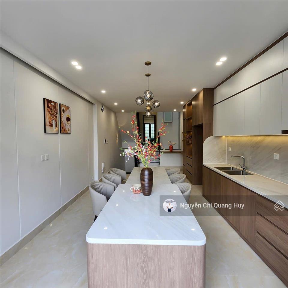 Nhà phố hiện đại  đường số 4f khu cư xá ngân hàng quận 07  dân trí cao  4m x 19m  giá 15,99 tỷ