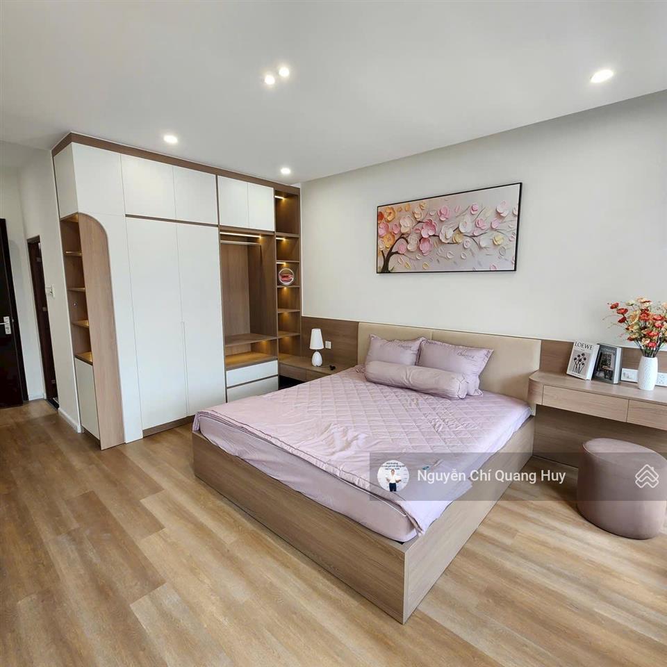 Nhà phố hiện đại  đường số 4f khu cư xá ngân hàng quận 07  dân trí cao  4m x 19m  giá 15,99 tỷ