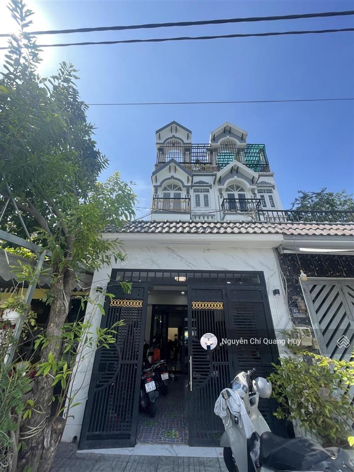 Nhà phố hiện đại mặt tiền đường nhựa 20m 1979 huỳnh tấn phát vị trí đắc địa dân trí cao giá 10,5 tỷ