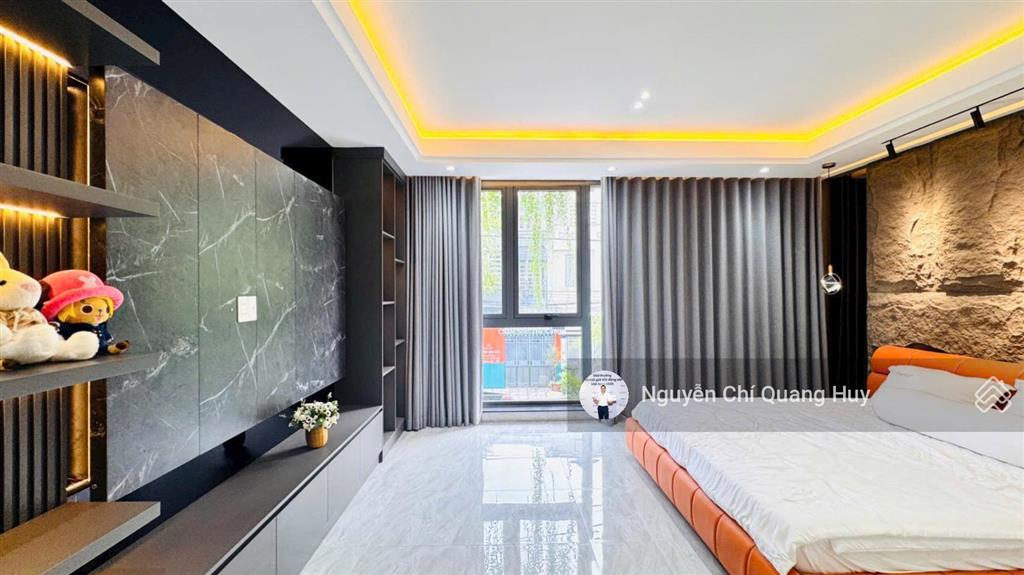 Nhà phố hiện đại  mặt tiền đường số 01 phạm hữu lầu quận 7 khu dân trí cao  5m x 19m giá 16,8 tỷ