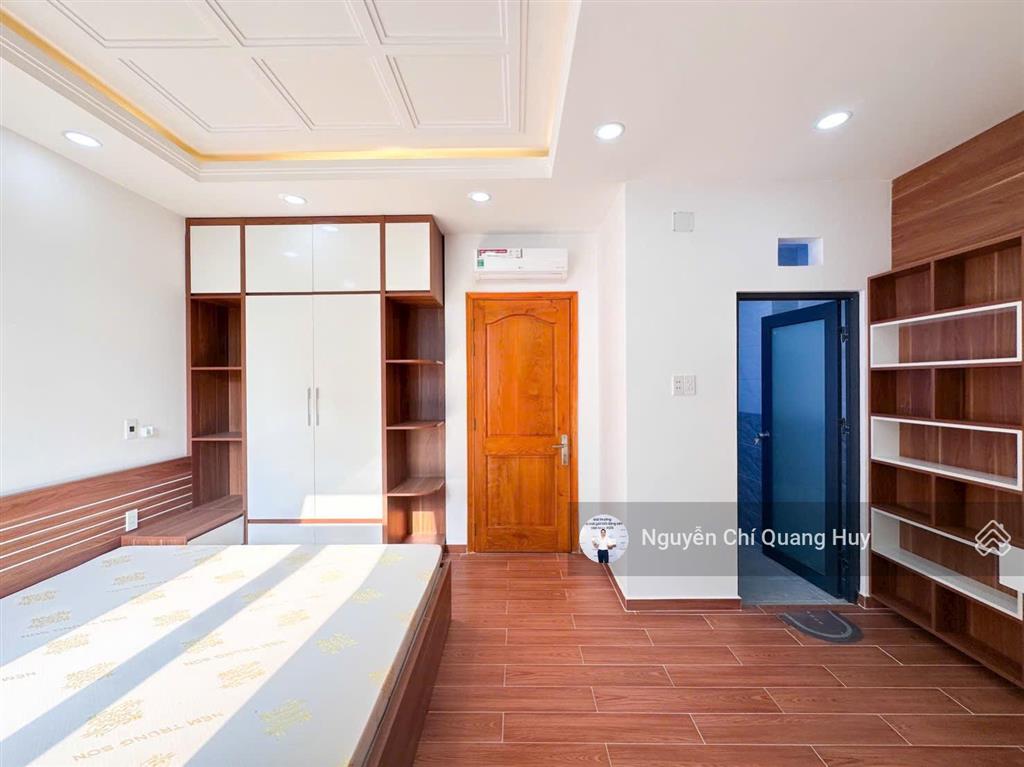 Nhà phố hiện đại  kdc dân trí cao  đường rộng 8m huỳnh tấn phát  5m x 16m sổ hồng giá 8,1 tỷ