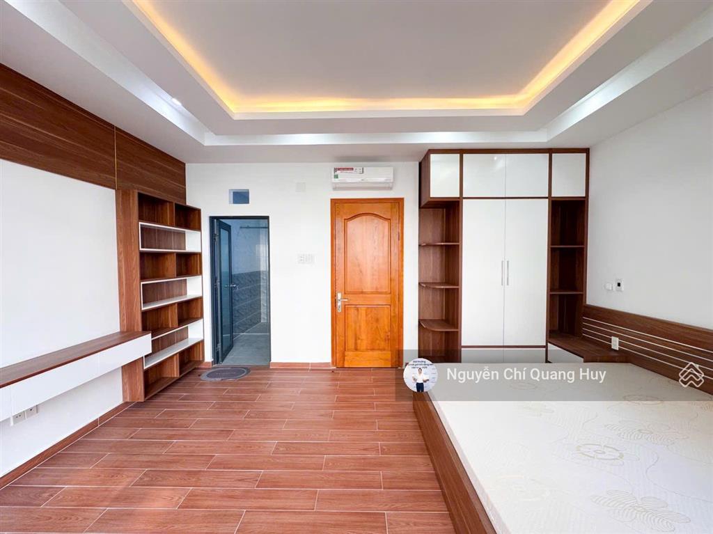Nhà phố hiện đại  kdc dân trí cao  đường rộng 8m huỳnh tấn phát  5m x 16m sổ hồng giá 8,1 tỷ
