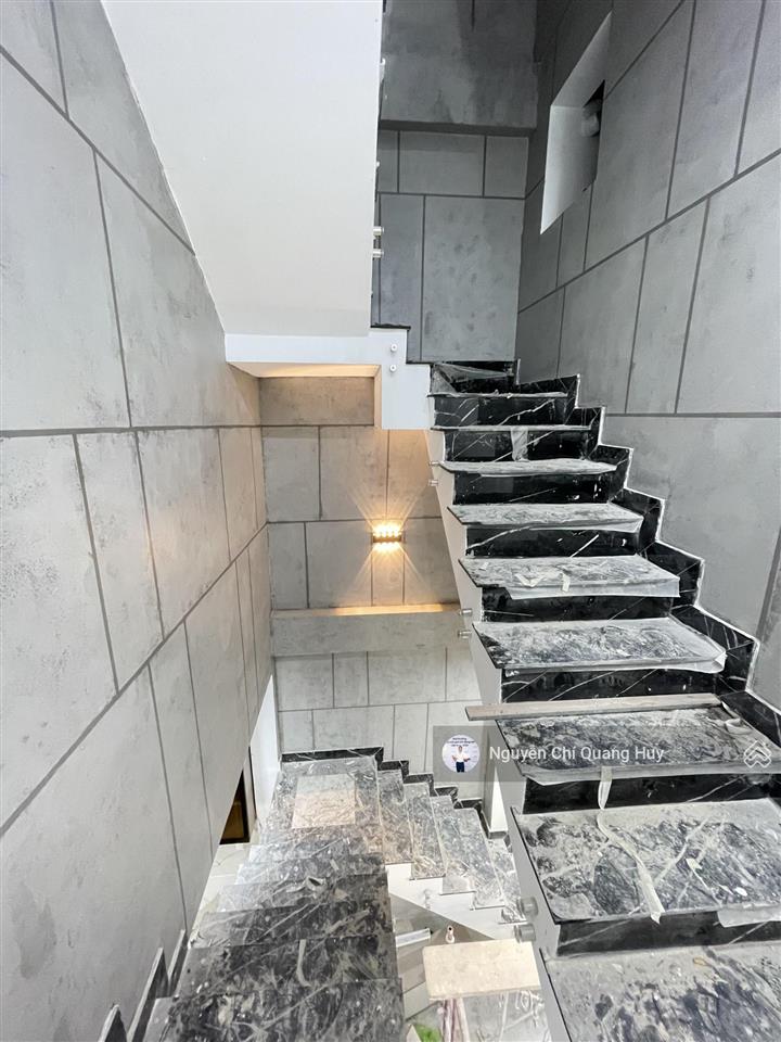 Nhà phố hiện đại  vị trí đẹp, đường thông 8m, 83 đào tông nguyên  4,3m x 12m sổ hồng giá 7,35 tỷ
