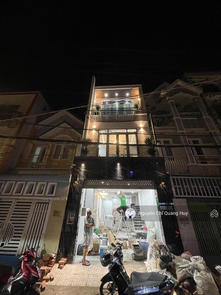 Nhà phố hiện đại  vị trí đẹp, đường thông 8m, 83 đào tông nguyên  4,3m x 12m sổ hồng giá 7,35 tỷ