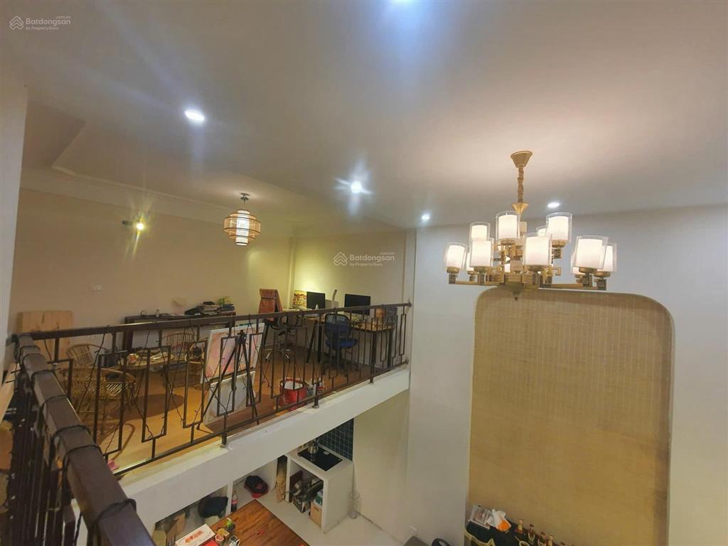 Chính chủ cho thuê nhà 3 tầng ngõ 42 giang văn minh thông ra đội cấn