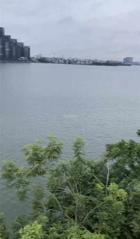 Bán nhà riêng gần công viên nước hồ tây, trịnh công sơn, lạc long quân, ngõ thông rộng, gần mặt phố