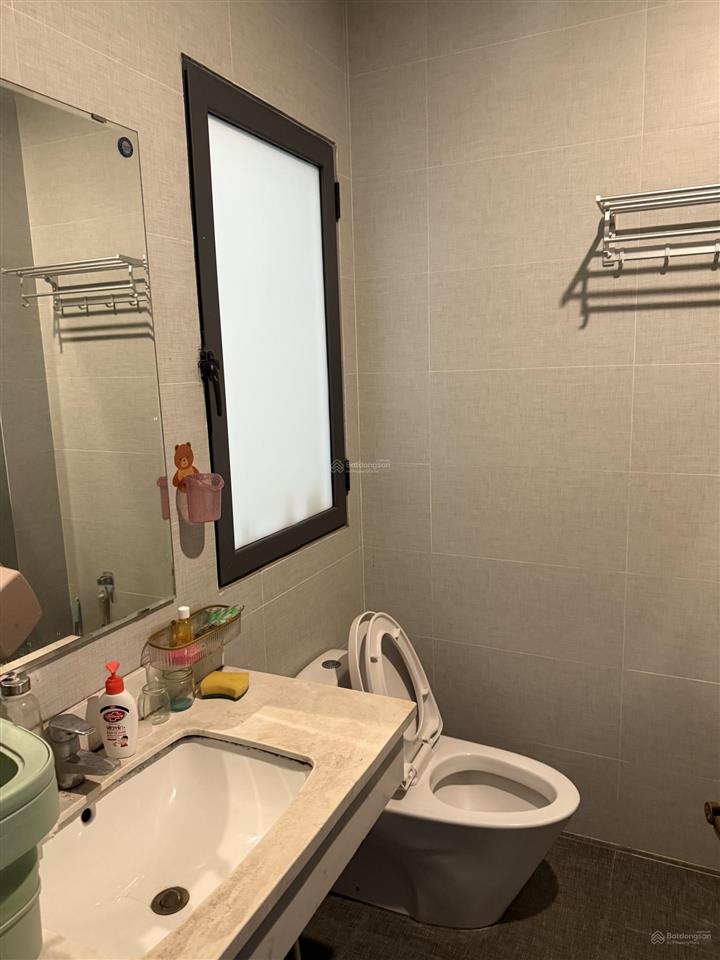 Bán nhà riêng gần công viên nước hồ tây, trịnh công sơn, lạc long quân, ngõ thông rộng, gần mặt phố