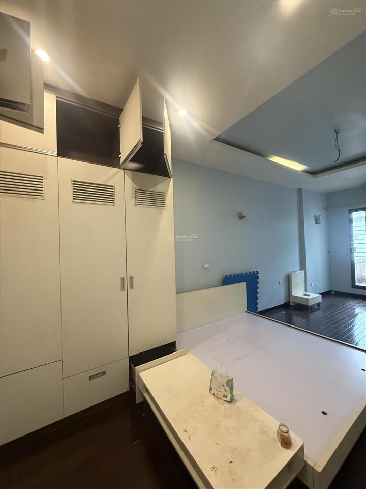 Bán nhà riêng gần công viên nước hồ tây, trịnh công sơn, lạc long quân, ngõ thông rộng, gần mặt phố