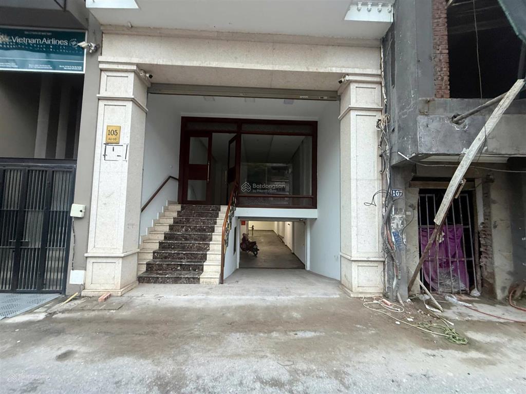 Bán nhà mặt phố quận tây hồ, 6 tầng thang máy, có hầm, view hồ tây, sát xuân diệu, giá đầu tư