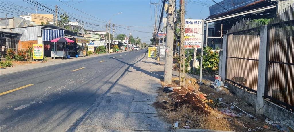 Nền 2 mặt tiền siêu đẹp giá rẻ 750 m2 đường mặt tiền 3/2 (ql54) bình minh, vĩnh long