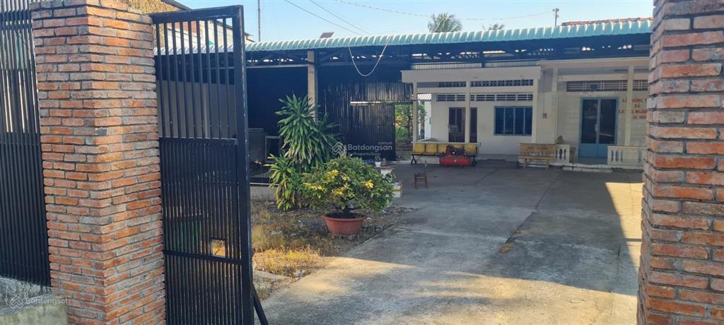 Nền 2 mặt tiền siêu đẹp giá rẻ 750 m2 đường mặt tiền 3/2 (ql54) bình minh, vĩnh long