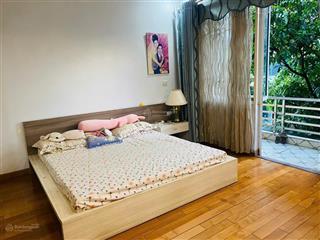Bán nhà dân xây tại trâu quỳ, gia lâm cạnh huyện ủy/dt 102m/4t/full/đường oto tránh/nhỉnh 15 tỷ