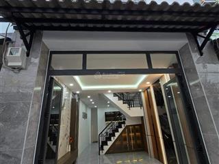 Nhà đẹp hiện đại  âu dương lân p3 quận 8